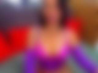 Live cam show with LauraSin - Outside on sexylive.show