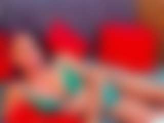 Live cam show with LauraSin - Outside on CamSextacy