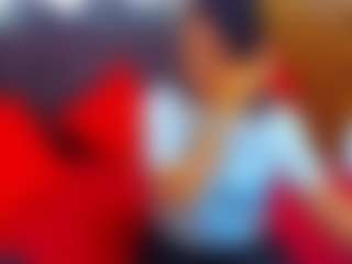 Live cam show with LauraSin - Outside on Lustler