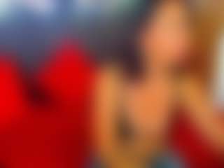 Live cam show with LauraSin - Costume on CamwithHer