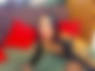 Live cam show with LauraSin - Costume on Cam Slut
