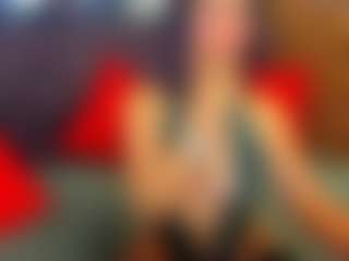 Live cam show with LauraSin - Athletic on Camiplay Live