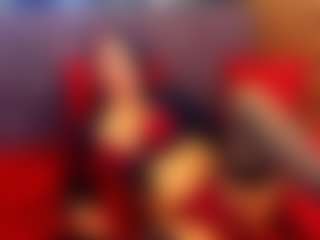 Live cam show with LauraSin - Costume on WildCum