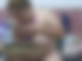 Live cam show with Allyyson-sweet - Full Nudity on Strip Flash - Live Sex Shows