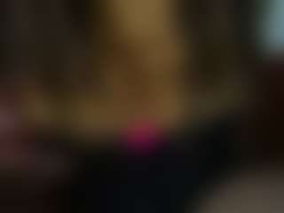 Live cam show with Exotica - Queen on CamwithHer