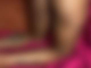 Live cam show with Exotica - Queen on Chatstar