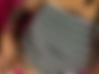 Live cam show with Exotica - Queen on SpunkLive