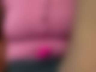 Live cam show with Exotica - Pegging on crypto-cams