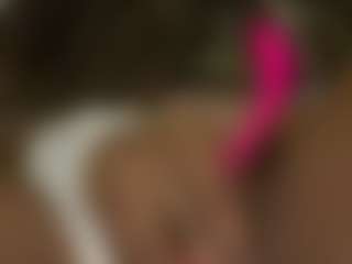 Live cam show with Exotica - Worship on fapnchat