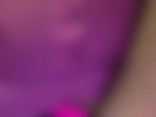 Live cam show with Exotica - Queen on Camsoda