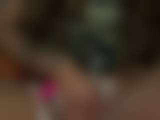 Live cam show with Exotica - Dominant on StripNow
