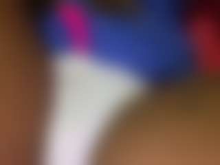 Live cam show with Exotica - Worship on sexytreat.net