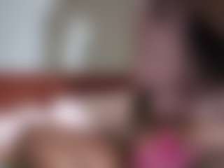 Divine's Live Sex Cam Show