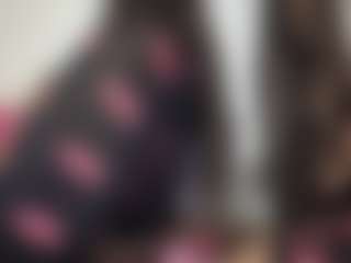Live cam show with Divine - Pegging on Soda Cam