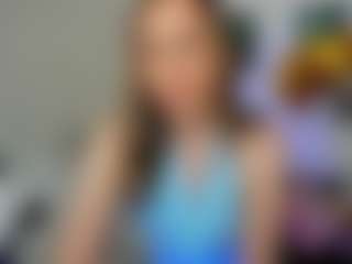 Live cam show with HappySmileee - Amateur on AdultVida.com