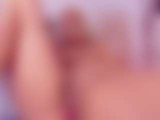 Live cam show with Shelynna - Blonde Hair Dildo on Camsoda