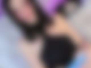 Live cam show with Cattleya-White - White on StripNow | colombia