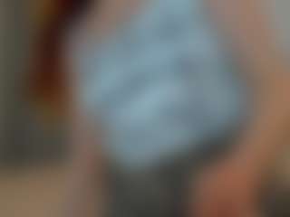 Live cam show with Eva-LewisValley - Cosplay Big Tits on AdultVida.com