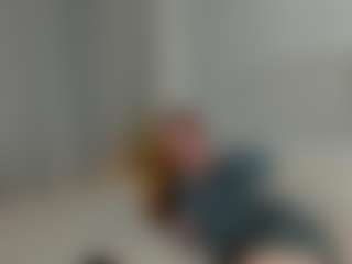 Live cam show with Eva-LewisValley - Cosplay Red Hair on UwU Esports