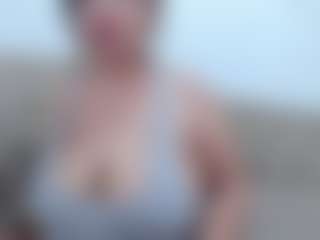 Miah Collings's Live Sex Cam Show