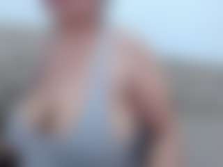 Miah Collings's Live Sex Cam Show