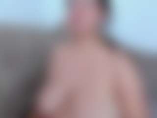 Miah Collings's Live Sex Cam Show