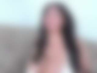 Live cam show with Miah Collings - Ass Clapping on Dolls Live