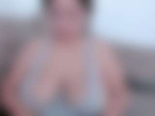 Miah Collings's Live Sex Cam Show