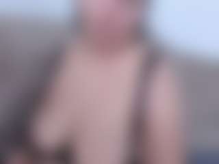 Miah Collings's Live Sex Cam Show