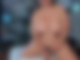 Miah Collings's Live Sex Cam Show