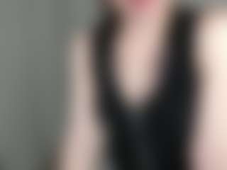 Live cam show with MiaxLust - Sporty on parknlotfishbdy