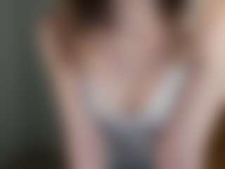Live cam show with MiaxLust - Sporty on UwU Esports