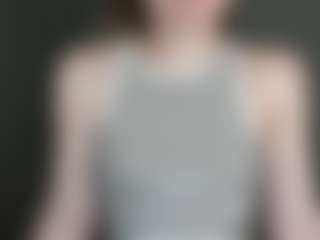 Live cam show with MiaxLust - Sporty on Gym Cam Girls