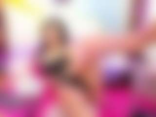 Live cam show with scarlett40 - Middle Aged on CamClone