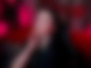 Live cam show with AllieMagic - Riding on Camiplay Live