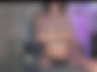 Live cam show with amelie-jhons - Middle Aged on Camsoda Late Night | colombia