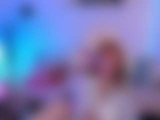 Live cam show with MiaGingerRose - Massage on UwU Esports