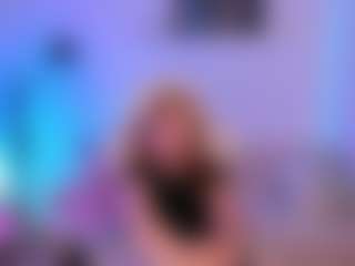 MiaGingerRose's Live Sex Cam Show