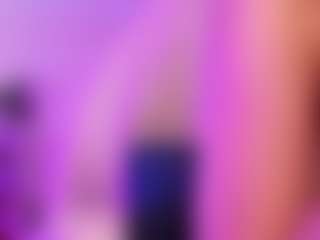 Live cam show with MollyHugs - Babygirl on Camversity