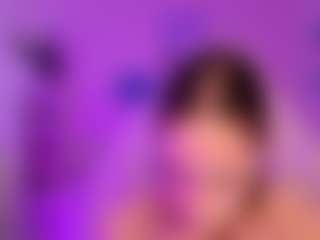 Live cam show with MollyHugs - Babygirl on Porn Luv