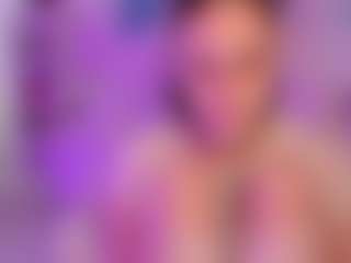 Live cam show with MollyHugs - Princess on Soda Cam