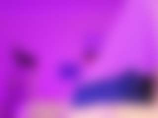 MollyHugs's Live Sex Cam Show