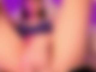Live cam show with MollyHugs - Student on WildCum