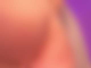 Spettacolo in cam dal vivo con MollyHugs - Babygirl su Camsoda