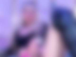Live cam show with samarajhonson - Cumshot on AdultVida.com