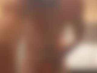 two009's Live Sex Cam Show