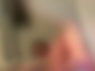 Live cam show with baddieBrattyBee N SluttyStormie - Ass Clapping on Camsoda