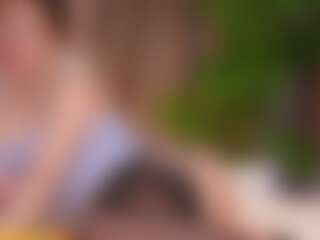 CaseyEmerald's Live Sex Cam Show