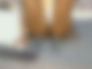 Live cam show with avrilhyn - Ebony on SquirtSoMuch | kenya