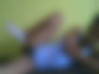 avrilhyn's Live Sex Cam Show